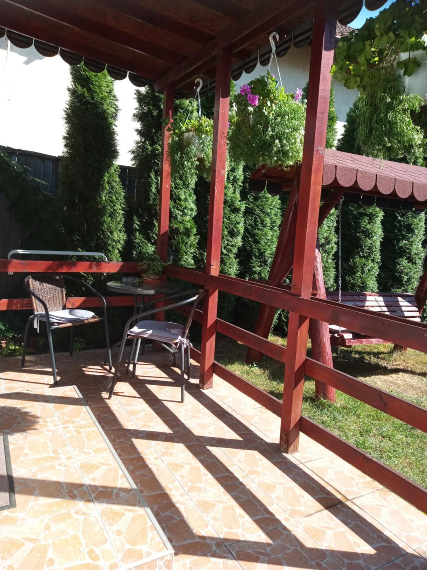 Casa Judith Турда Екстериор снимка