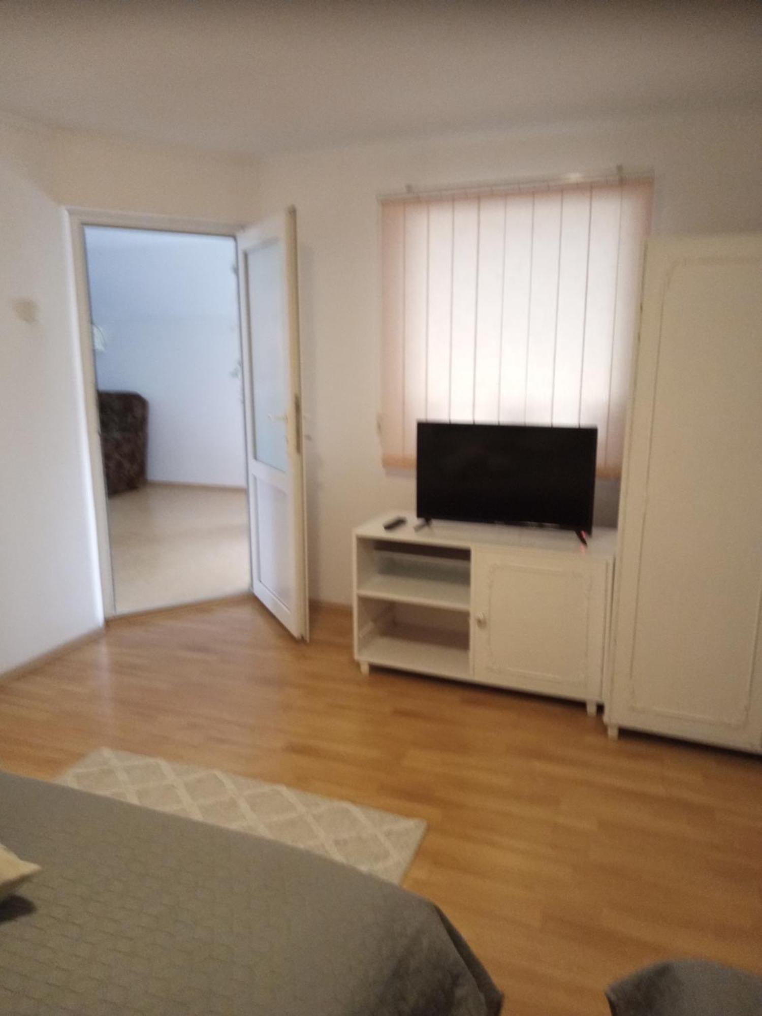 Casa Judith Турда Екстериор снимка