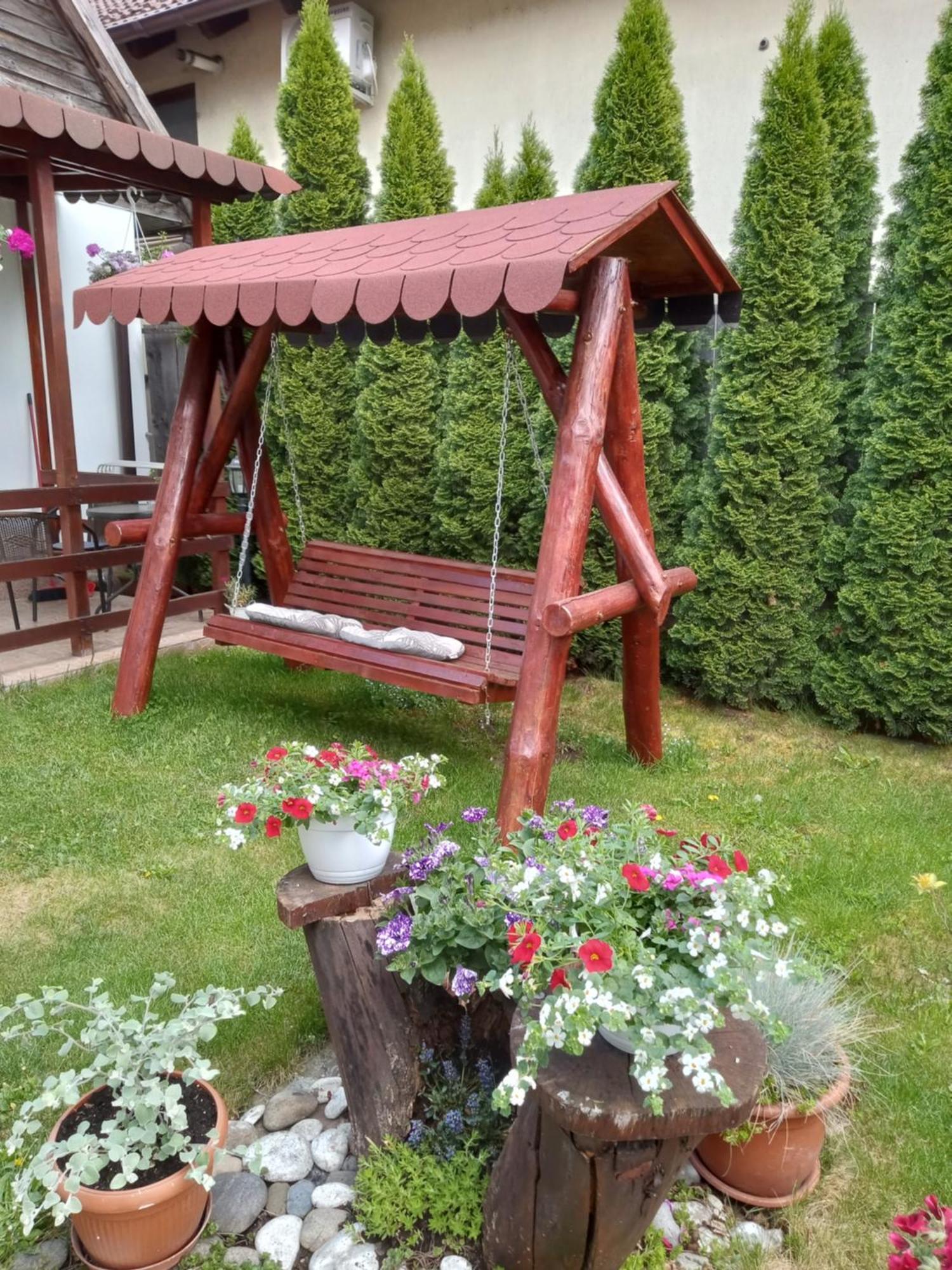 Casa Judith Турда Екстериор снимка